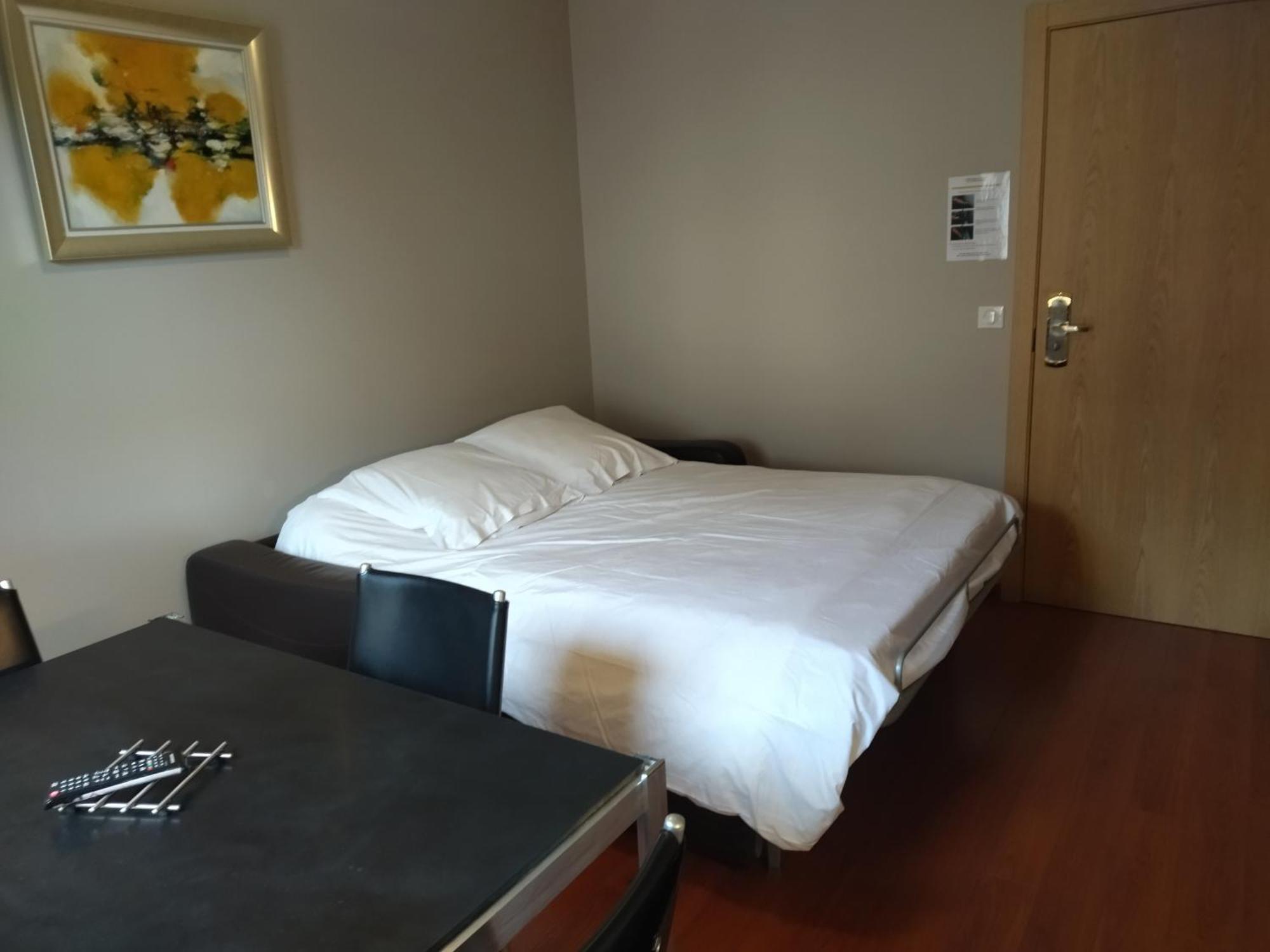 Aparthotel Aux Balcons Du Sancy Picherande Exterior foto