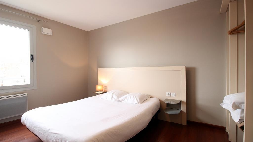 Aparthotel Aux Balcons Du Sancy Picherande Exterior foto