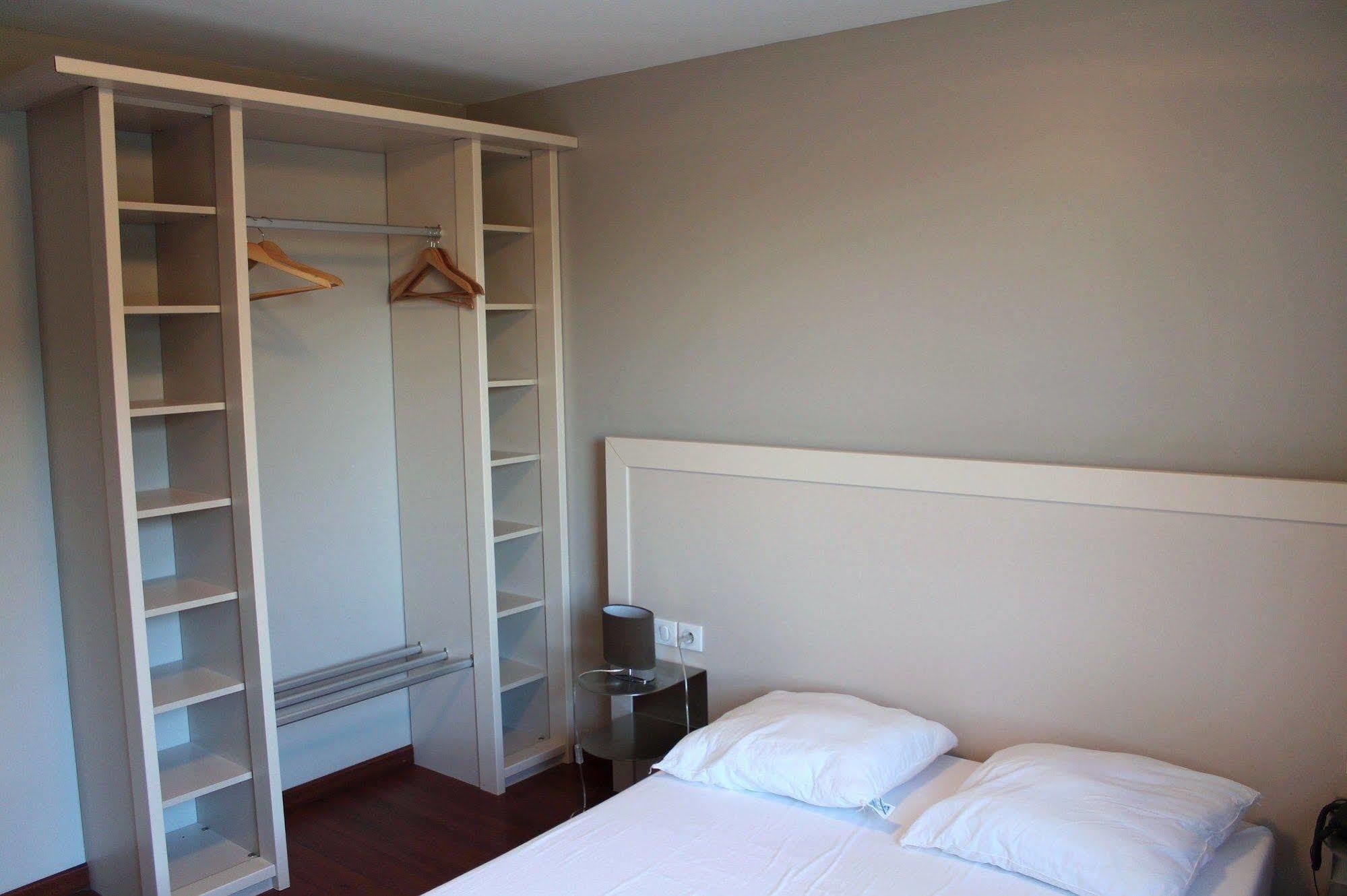 Aparthotel Aux Balcons Du Sancy Picherande Exterior foto