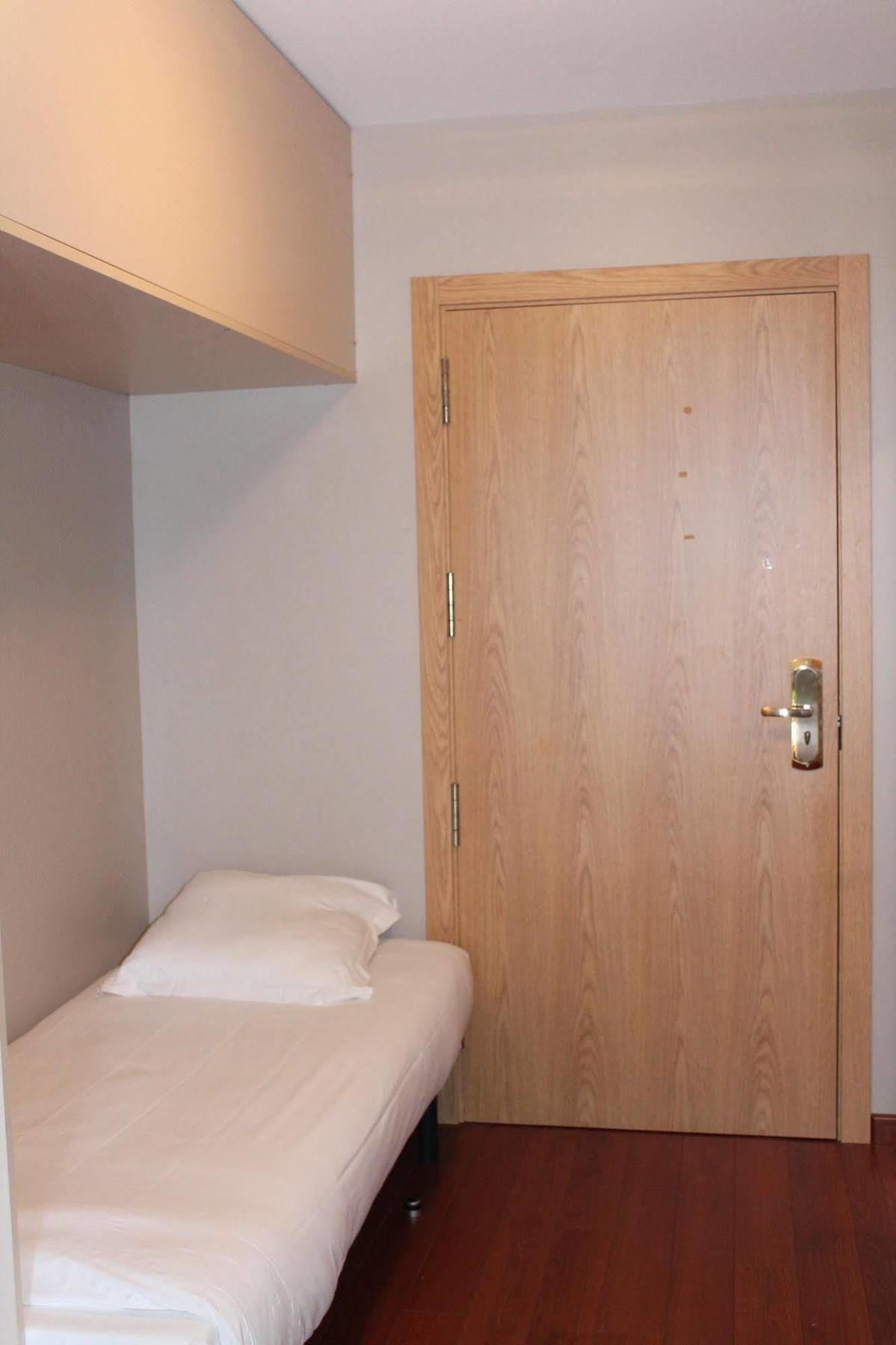 Aparthotel Aux Balcons Du Sancy Picherande Exterior foto